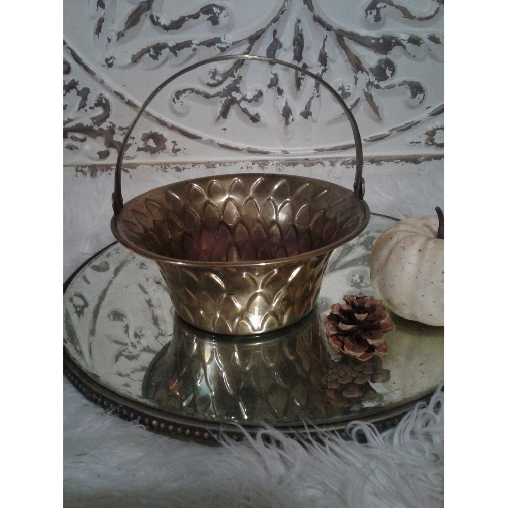 Vintage brass basket/ bowl